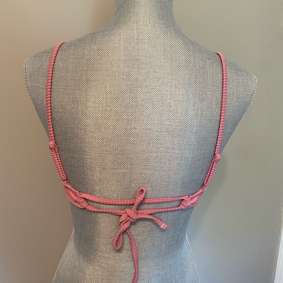 Pink ribbed push up bikini top - Picture 2 of 8